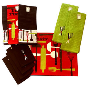 13 Pc Set Simply Southern Fixin 4 Placemats 4 Napkins 5 Absorbent Towels  NEW